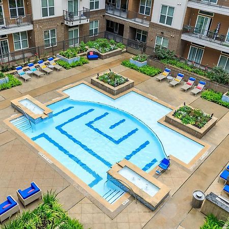 Penthouse Cool-Oasis-In-Houston-Rental Car Available-View-Great-Sleep المظهر الخارجي الصورة